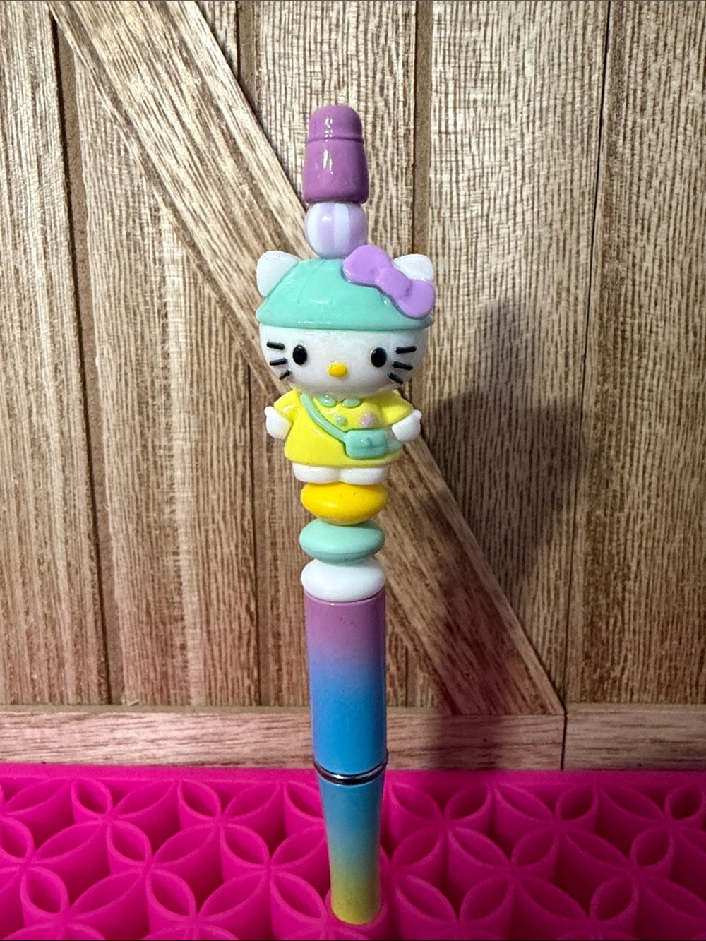 Hello Kitty Pastel Character Handmade Pen